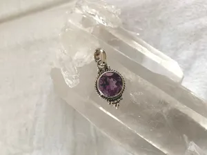 Amethyst Cassia Dot Pendant - Faceted