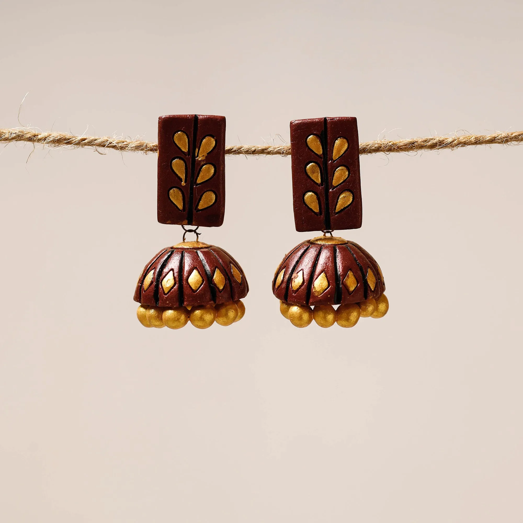 Bishnupur Handpainted Terracotta Jhumki Earrings 08