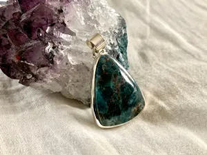 Blue Apatite Naevia Pendant - Triangle