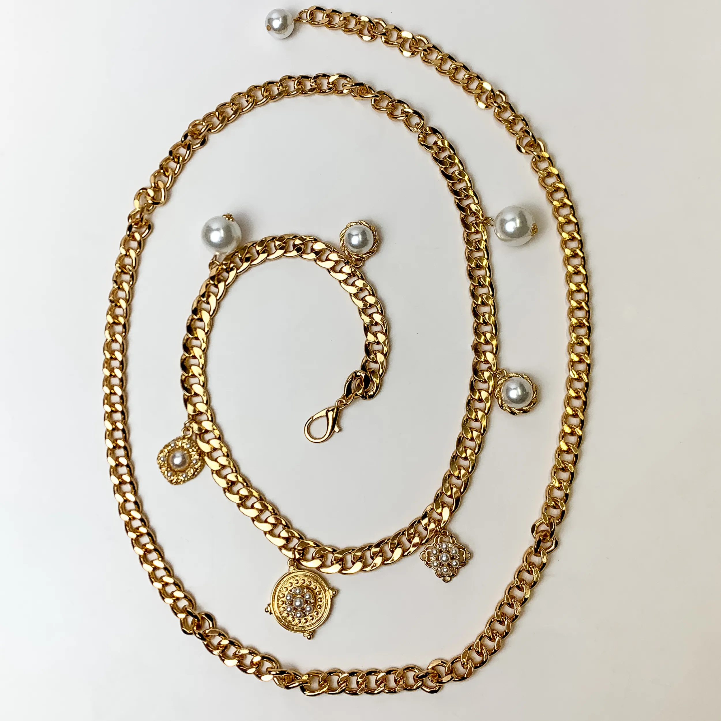 Eccentric Gold Tone Belt with Pearls and Pendants