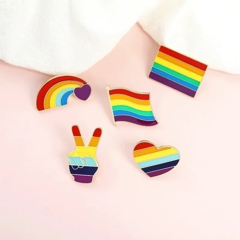 Fashion Pin Rainbow Gesture Heart Shape Alloy Enamel Unisex Brooches