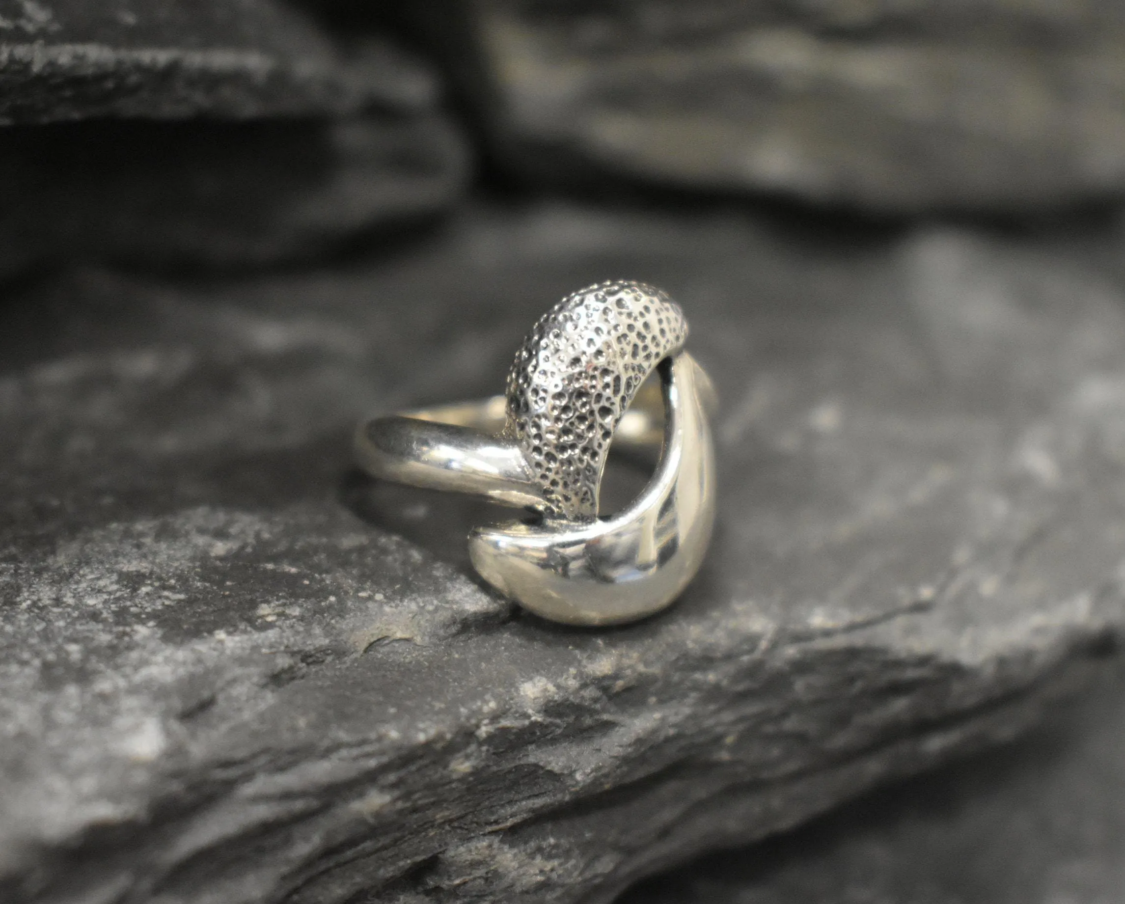 Intertwined Silver Ring - Yin Yang Ring - Silver Curved Ring