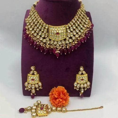 Kundan Square Motif Broad Necklace Set