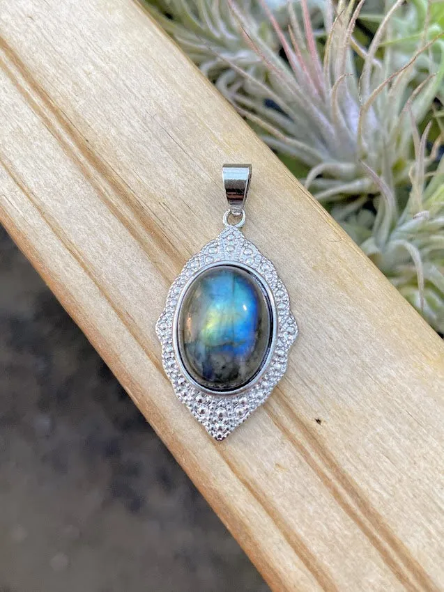 Labradorite Pendant