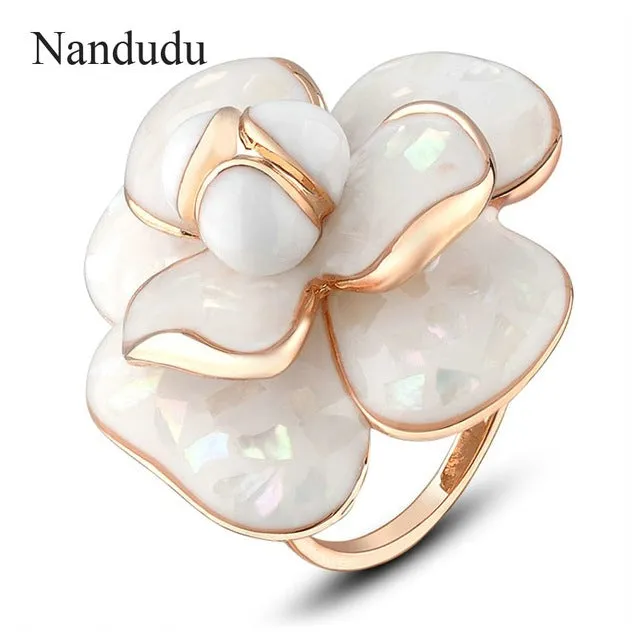 Nandudu High Quality Hot Sale Blooming Enamel Flower Rings Bridal Engagement Ring for Women FLASH SALE Jewelry Gift R681