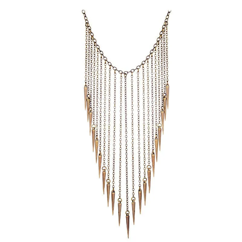 New Collares Jewelry European Style Vintage Trench Fashion Necklaces Rivet Long Tassel Punk Accessories