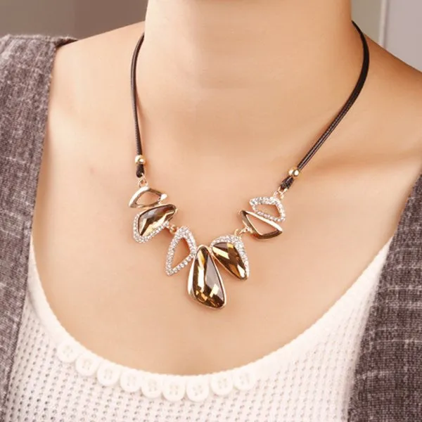 New Statement Choker Vintage Charms Geometric Women Collar Rhinestone Crystal Gem Necklaces&Pendants Fine Jewelry