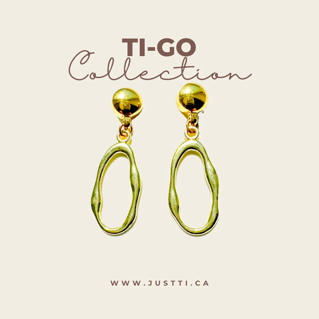 TI-GO Gold oblong loop earrings