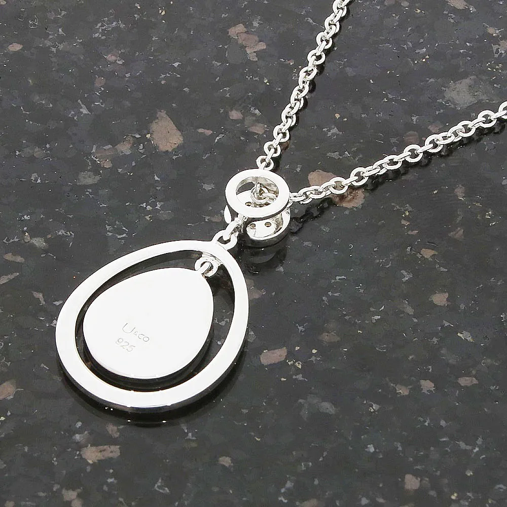 Unique & Co Silver Mother of Pearl Pendant and Chain MK-882